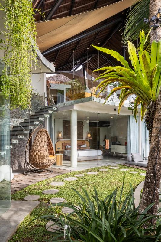 Villa Toraja A Hidden Luxury Retreat in the canggu - image 12