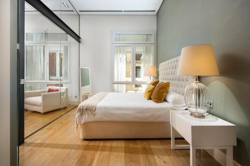 INMálaga Luxury Loft 3 - image 13