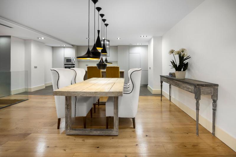 INMálaga Luxury Loft 3 - image 12