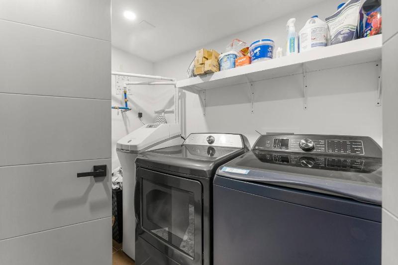 Linkside Home - image 9