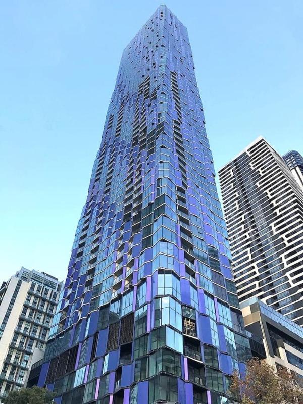 MHYL CBD Private 2BR VIC Market Mel Centre Lighthouse - image 2
