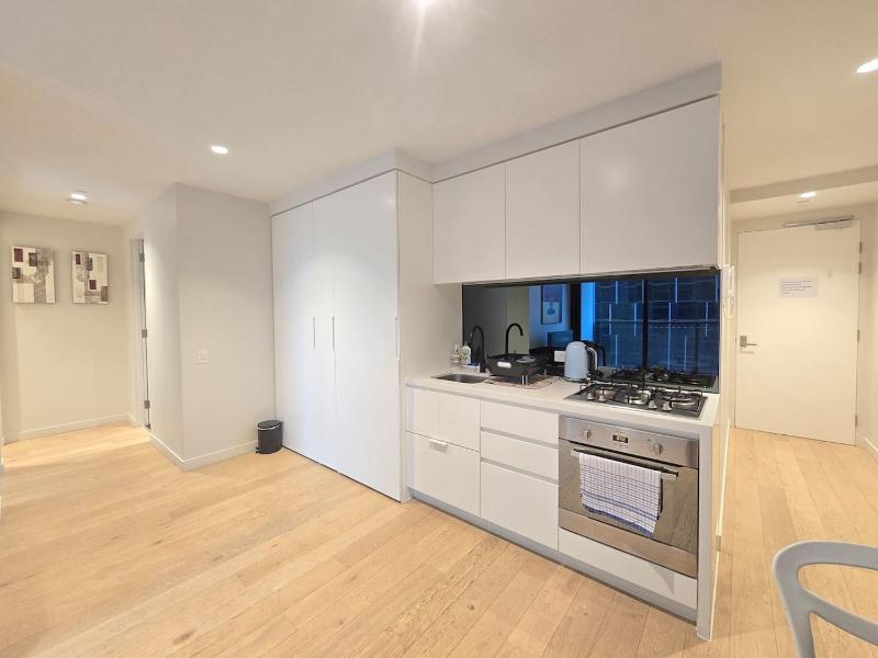 MHYL CBD Private 2BR VIC Market Mel Centre Lighthouse - image 8