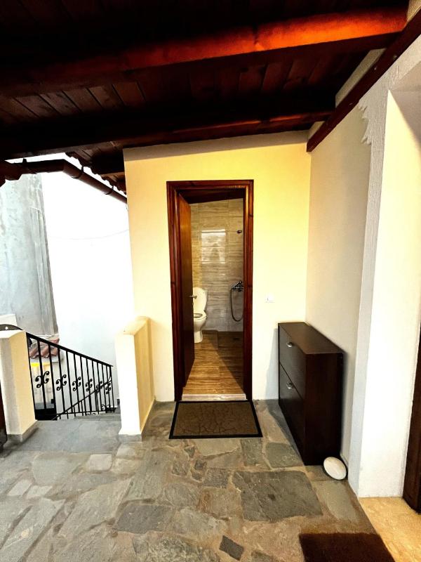 The Fortress beautiful and private house with top - image 30