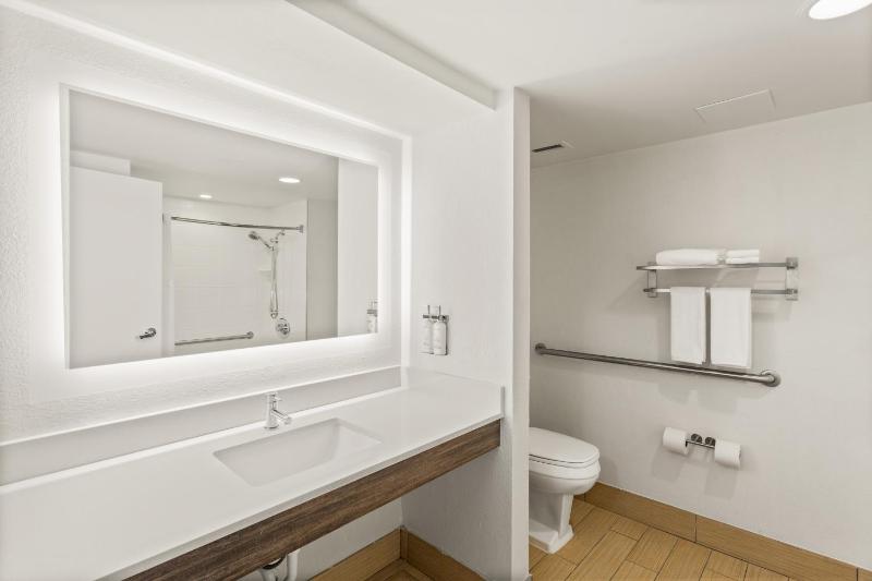 Holiday Inn Tampa Westshore - Airport Area By IHG - image 25