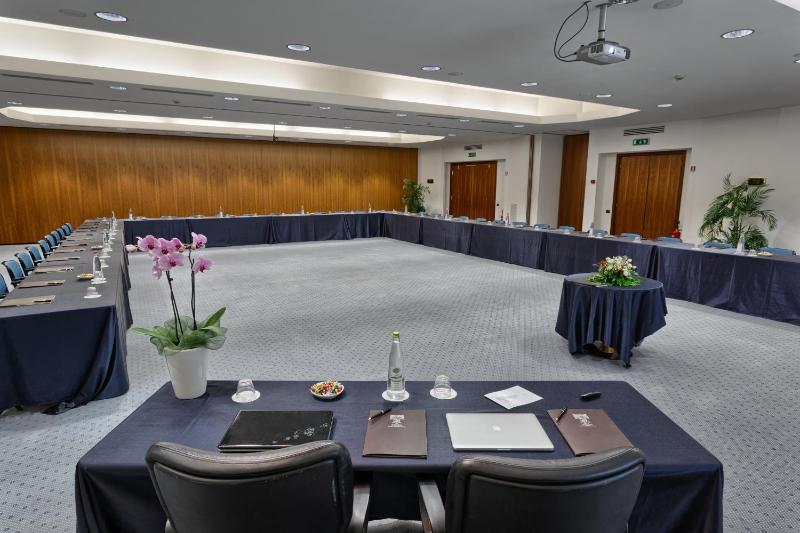 BV Grand Hotel Assisi - image 29