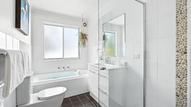 Azure House - image 36