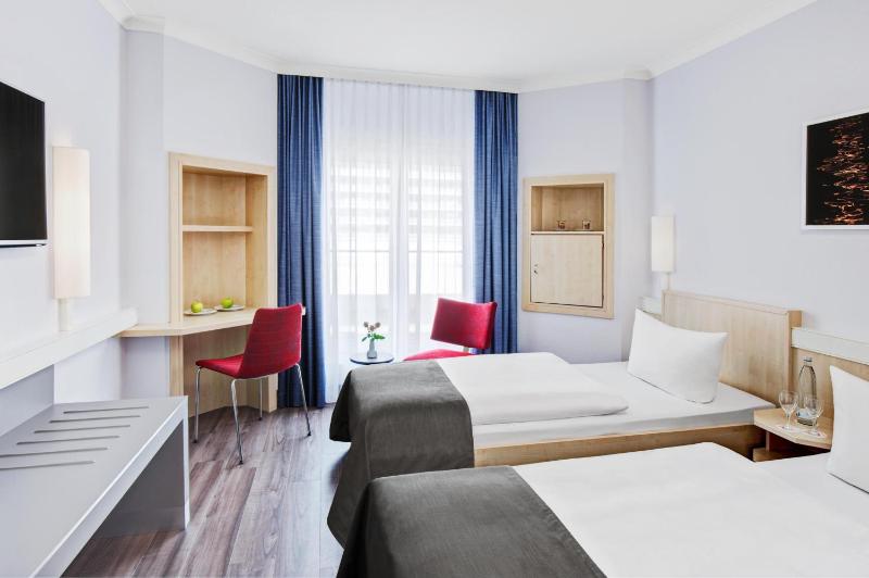 Business Plus Double Room - Public Transport Ticket Included image 2