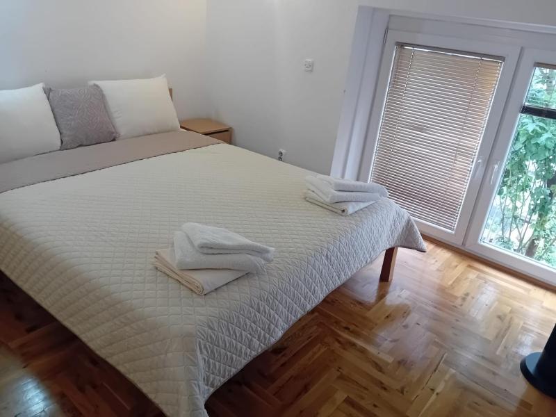 Apartman Hortenzija - image 4