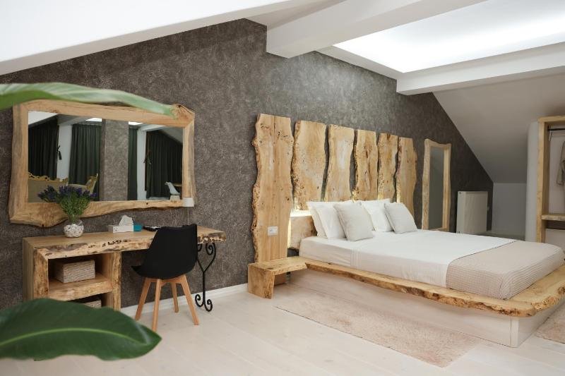 Marin Duplex Villa Berat - image 13