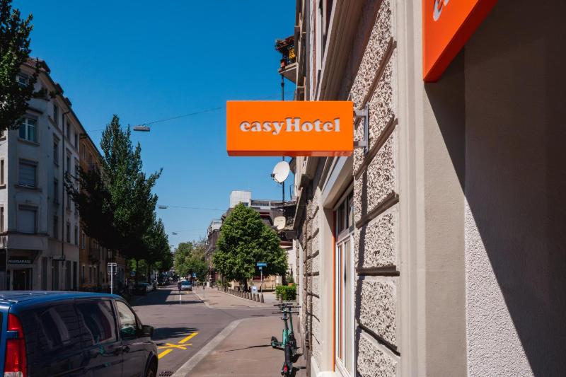 easyHotel Zürich City Limmatplatz - image 12