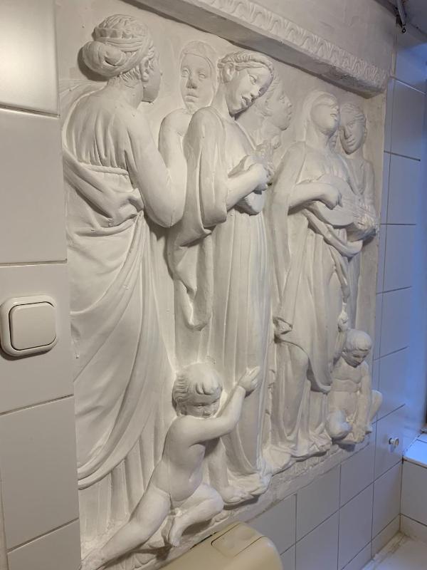 New Libra Grande Venetian Style Apartment - image 13