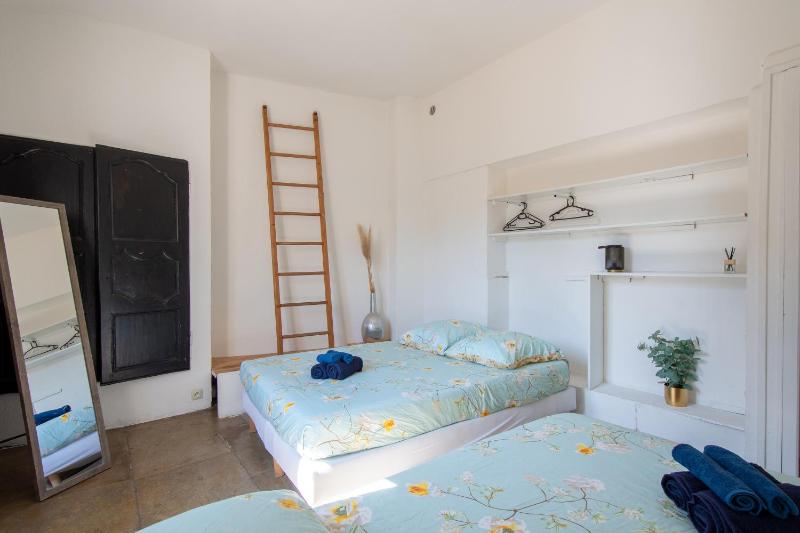 Loft du Vieux Montpellier - Centre historique - image 11