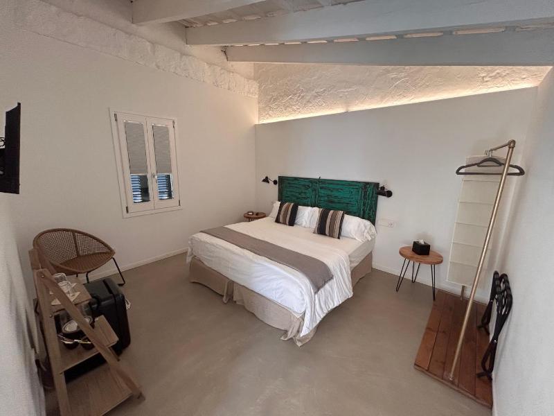 Smoix hotel - image 31