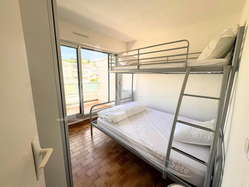 T3 traversant avec 2 terrasses et parking - Vue mer sur 1 terrasse - image 6