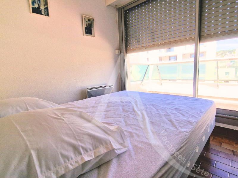 T3 traversant avec 2 terrasses et parking - Vue mer sur 1 terrasse - image 9
