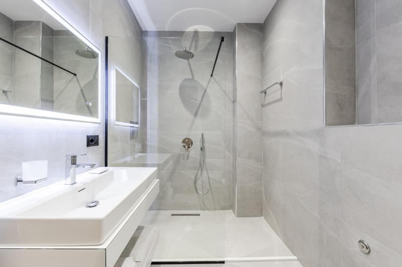 Kingdom Rooms - Durres Center - image 10
