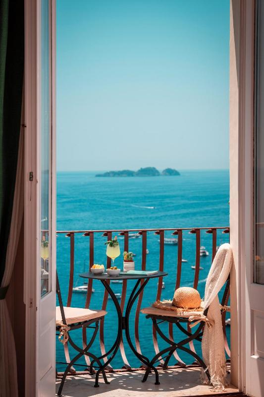 Albergo California - image 25