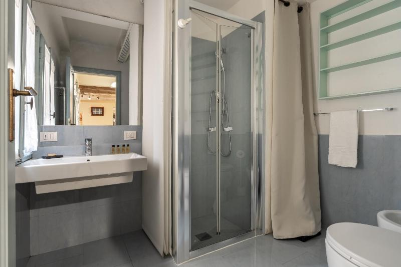 San Cristofano Blu Apartment Santa Croce Florence - image 10