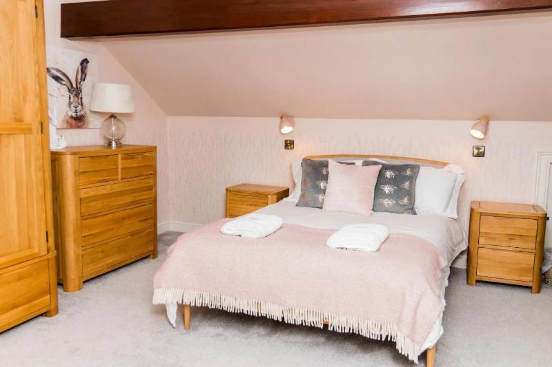 Denecrest Guest House - image 5