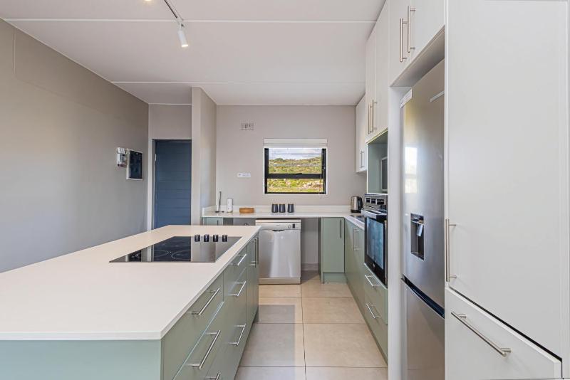 Nivica Lifestyle Living 57 Langebaan 4-sleeper - image 2