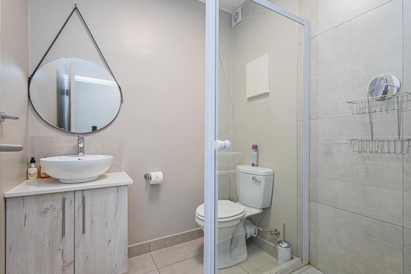Nivica Lifestyle Living 57 Langebaan 4-sleeper - image 5