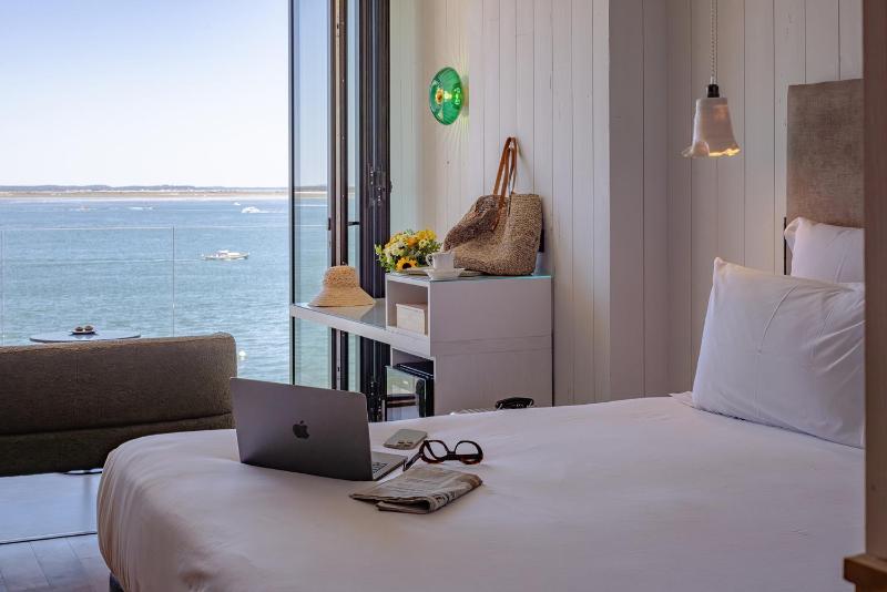 Les Vagues Hotel & Spa - image 14