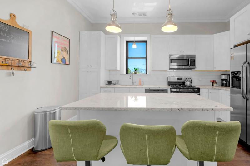 Modern Spacious 3br Apt Minutes To Downtown! - image 12