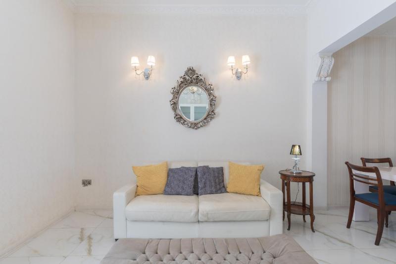 Charming Apartments in Valletta - image 8