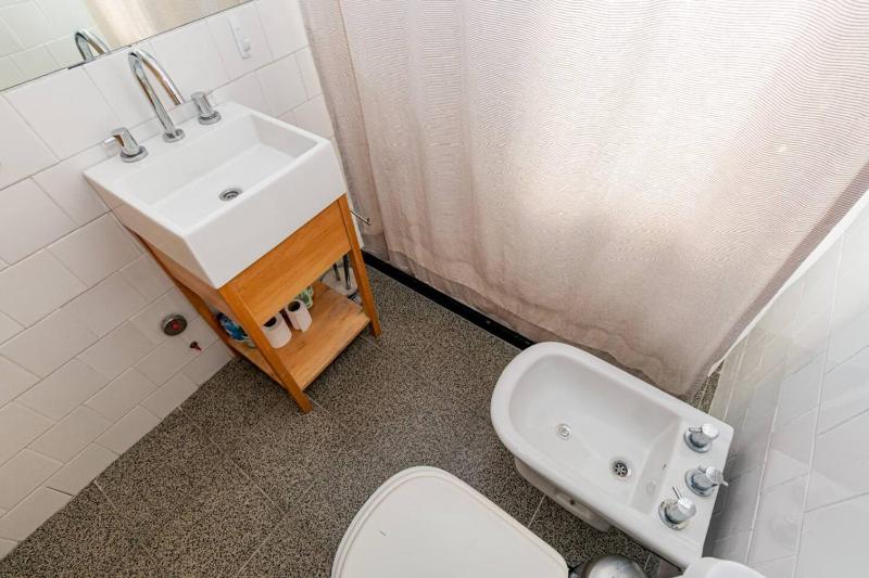 Be my Guest! Duplex con Cochera en Villa Crespo - image 3