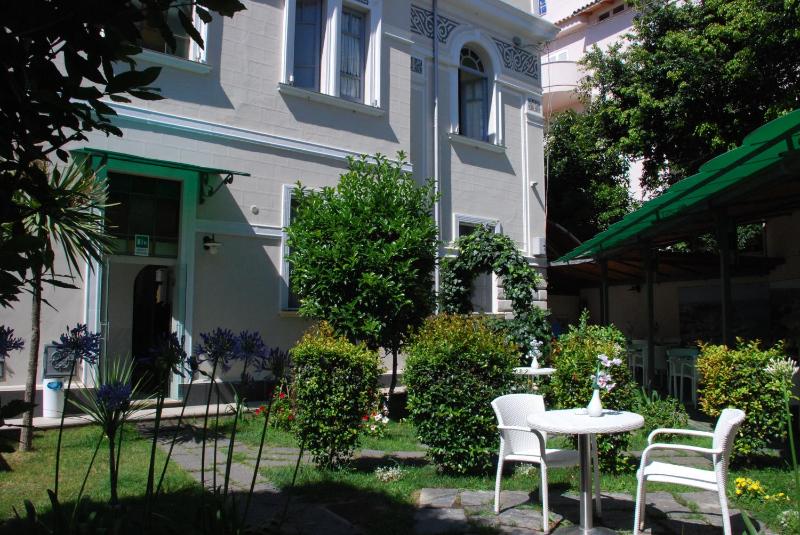 Villa Vittoria Tropea B&B - image 9