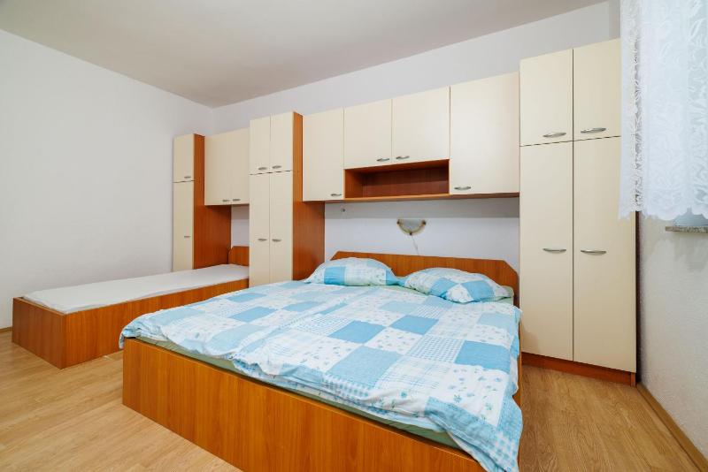 Apartments Anica J - image 23