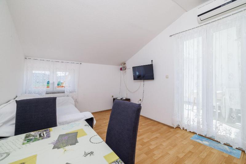 Apartments Anica J - image 34