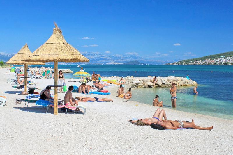 Apartments by the sea Trogir - 16211 - image 30
