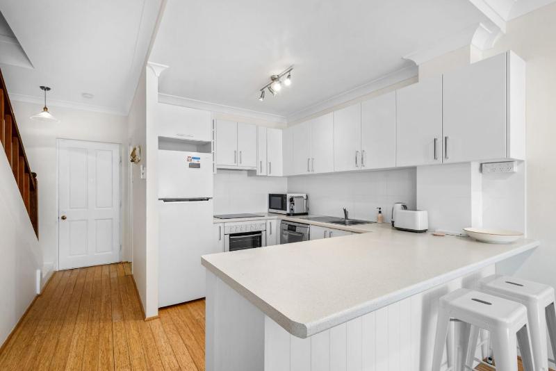 Corona Cove Unit 7 - image 13