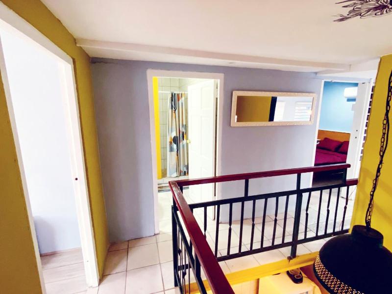 Colorful & Charming close to Curacao's Beaches - image 9