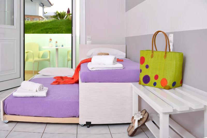  Studio (2 Adults) - Ground Floor image 4