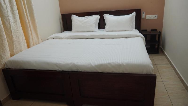 Heart of Pondy Service Apartment - image 16
