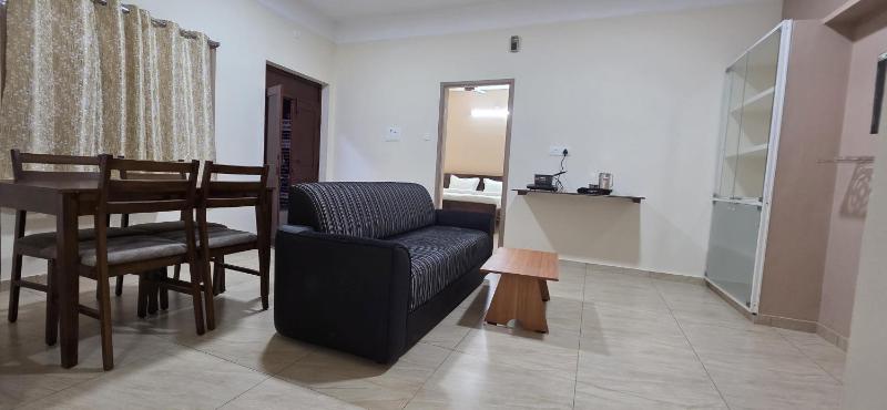 Heart of Pondy Service Apartment - image 7