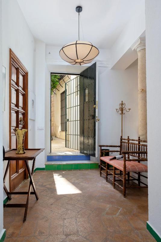 Genteel Home Corral del Rey - image 3