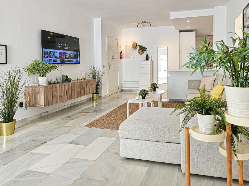 Ivy Residence Nueva Andalucia near Puerto Banus - image 7