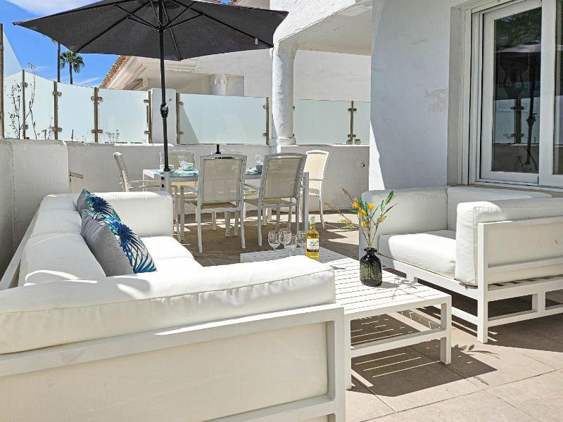 Ivy Residence Nueva Andalucia near Puerto Banus - image 10