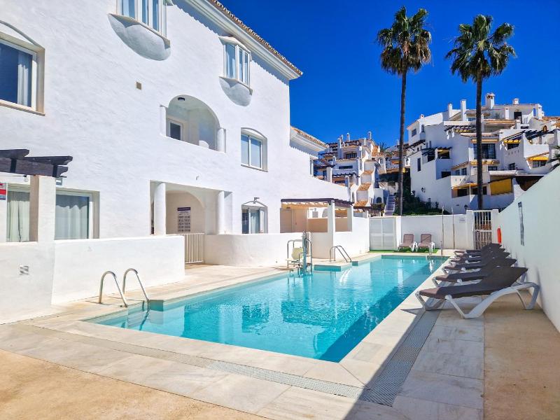 Ivy Residence Nueva Andalucia near Puerto Banus - image 13