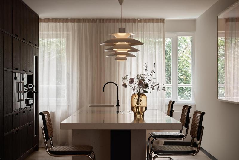 Bob W Munich Schwabing - image 16