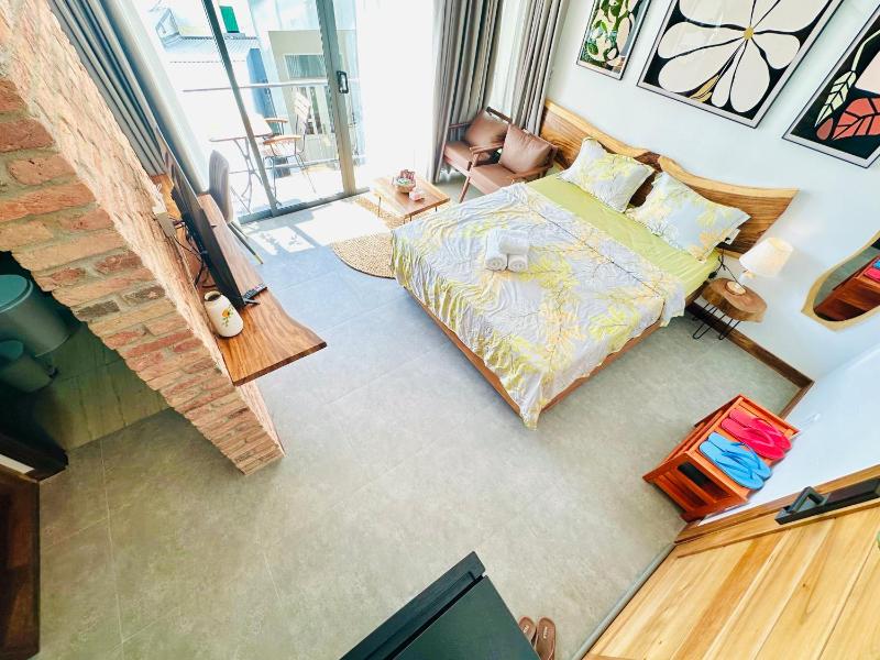 308MSNK Maison Luxe Studio l Balcony & Kitchen - image 12