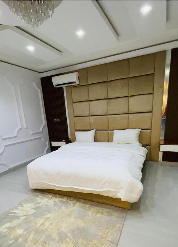 The ChelsApartment - image 4