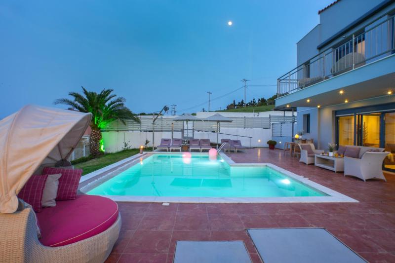 Aries Villas - image 38