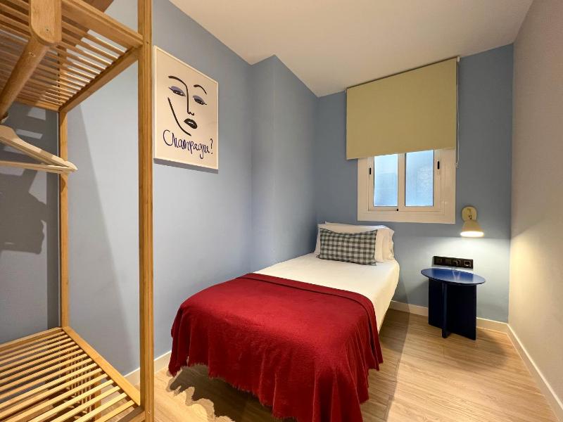 Stay Unique Apartment Muntaner - image 15