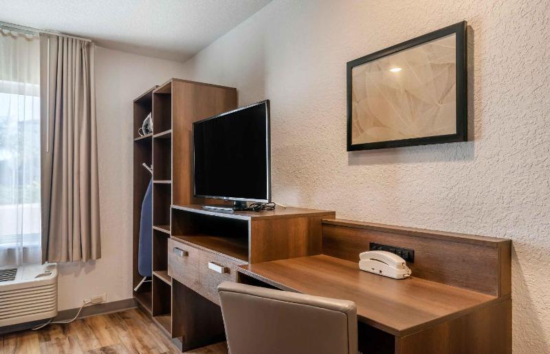 Extended Stay America Select Suites - Tampa - Brandon - East - image 13