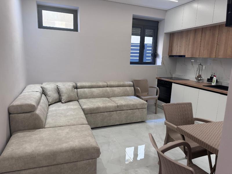 Vila Iljazi - image 12