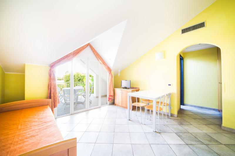 One-Bedroom Apartment (3 Adults) image 3